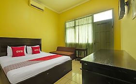 OYO 92482 Hotel Permata 1